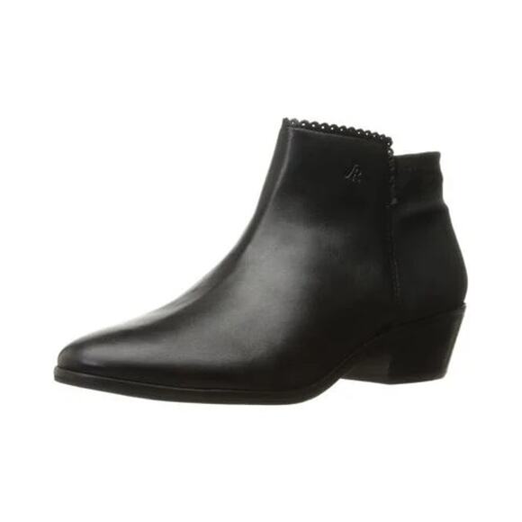 Jack Rogers Bailee Scalloped Trim Ankle Boots Heeled Pointed Leather Black 9M - Picture 1 of 8